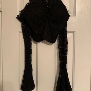 Lace bell sleeve crop top